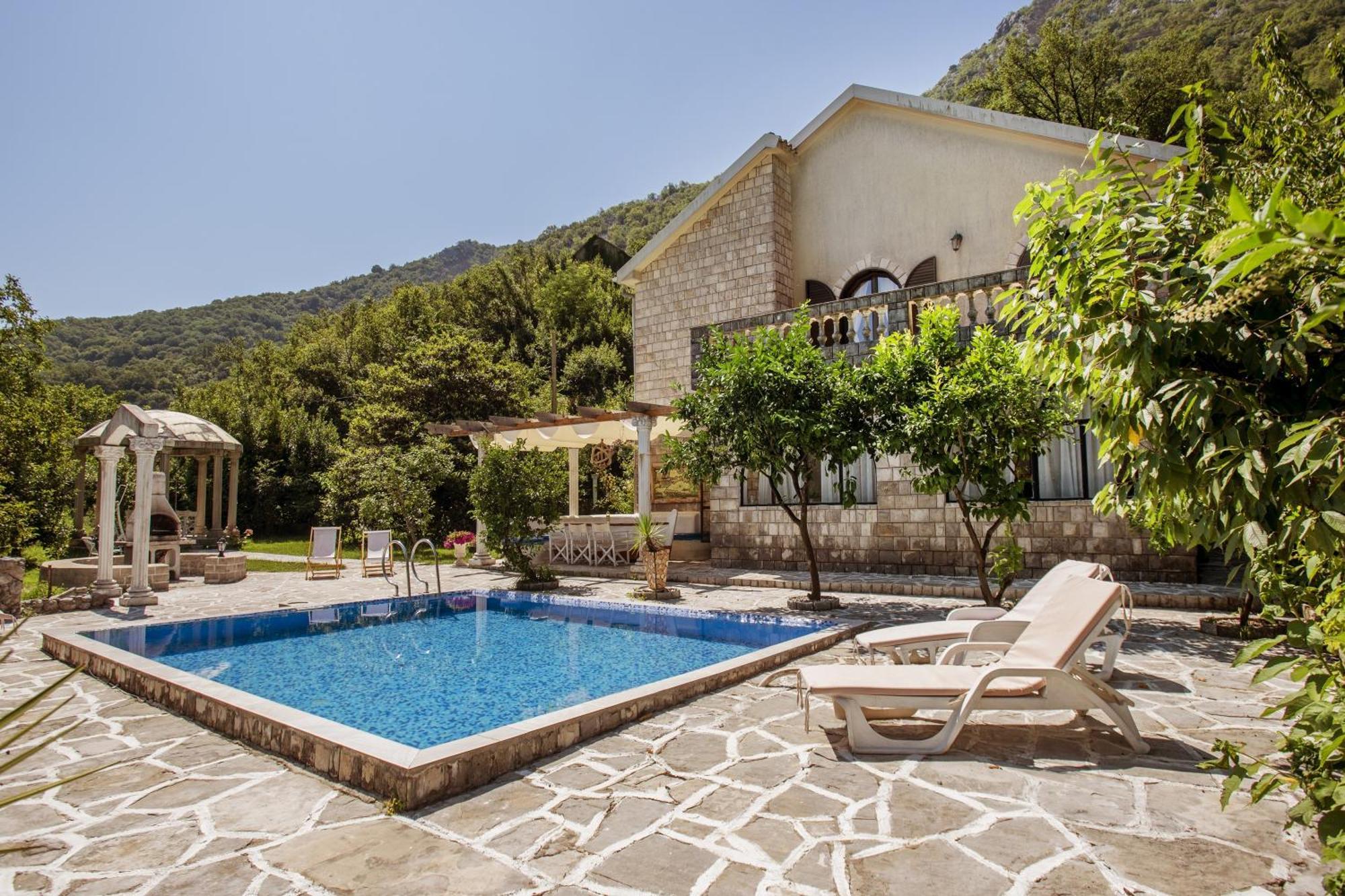 Villa D'Amore Montenegro Donji Morinj Exterior foto